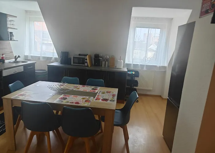 Work And 80 Qm 5 Betten 2 Schlafzimmer,neu *