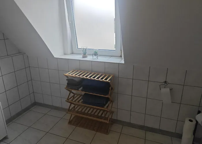 Work And 80 Qm 5 Betten 2 Schlafzimmer,neu Lägenhet