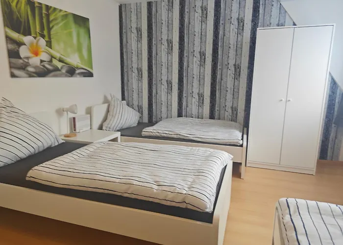 Lägenhet Work And 80 Qm 5 Betten 2 Schlafzimmer,neu Eschweiler